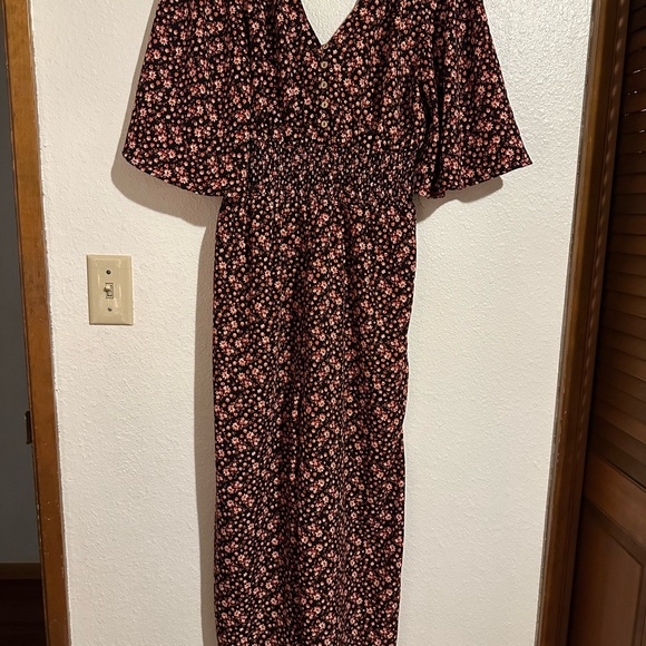 Good Luck Gem floral jumpsuit. Size medium. - Picture 3 of 5